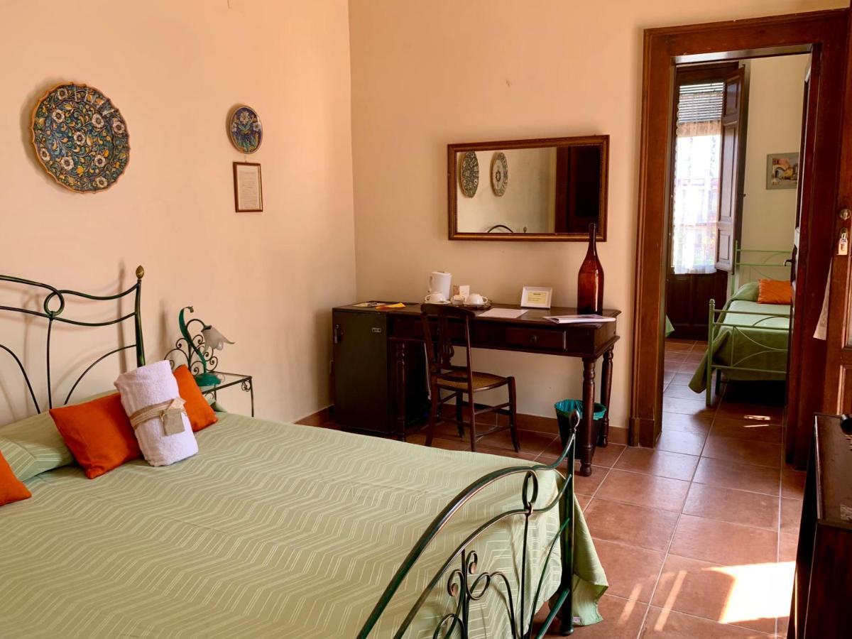 B&B Villa Vittoria Giardini-Naxos Exterior foto